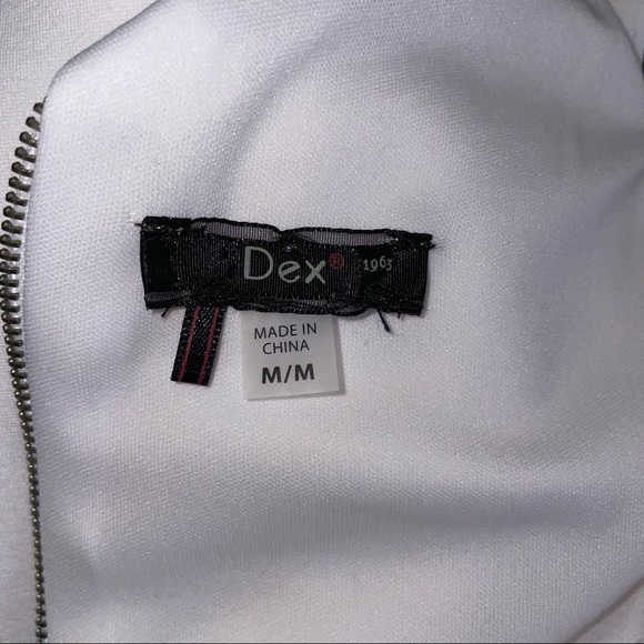 Dex Sleeveless White Dress V-Neck Medium - Picture 8 of 8